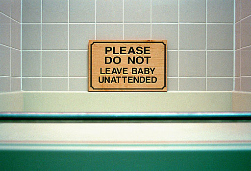 警告标识,高处,浴缸