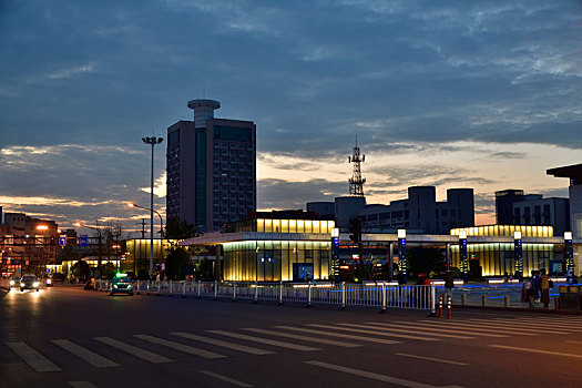 金华火车站夜景