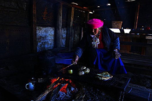藏族牧场民居