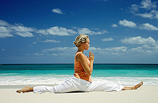 女人,练习,瑜珈,热带沙滩