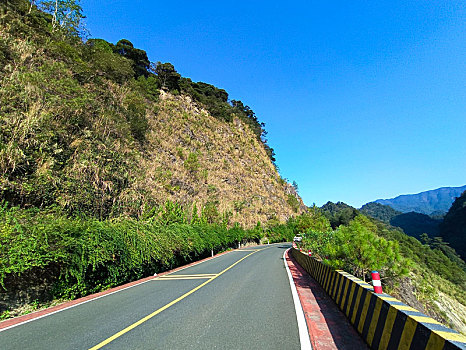 盘山路,山路,一路前行