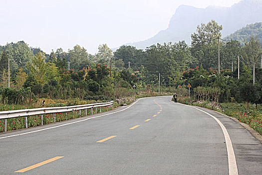 四川邛崃直台羌寨风光