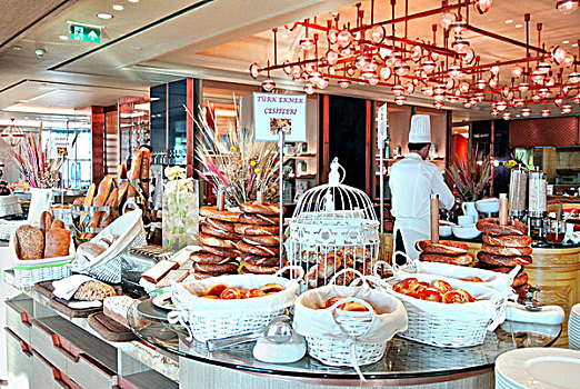伊斯坦布尔香格里拉酒店早餐厅