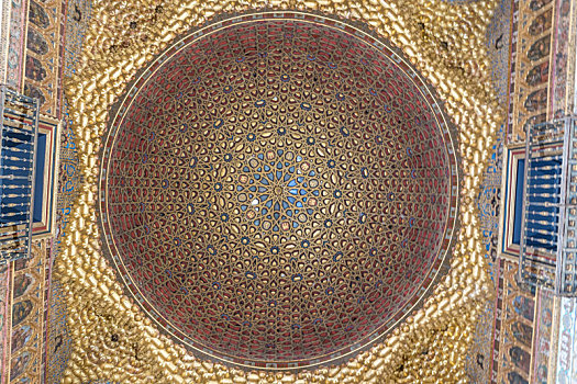 西班牙塞维利亚皇宫阿拉伯风格穹顶