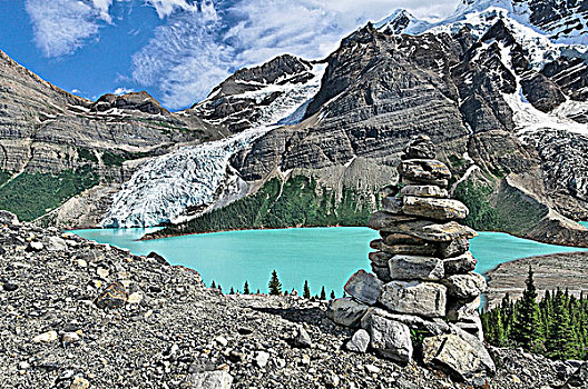 累石堆,冰山,湖,冰河,罗布森山,省立公园,不列颠哥伦比亚省,加拿大