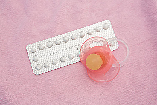 避孕,药丸,小包装,粉色,奶嘴,毯子