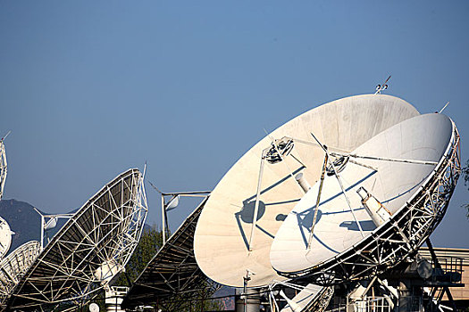 衛(wèi)星接收器