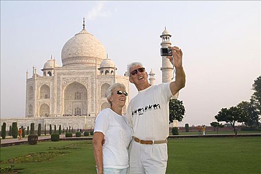 印度,游客,伴侣,照相,正面,泰姬陵