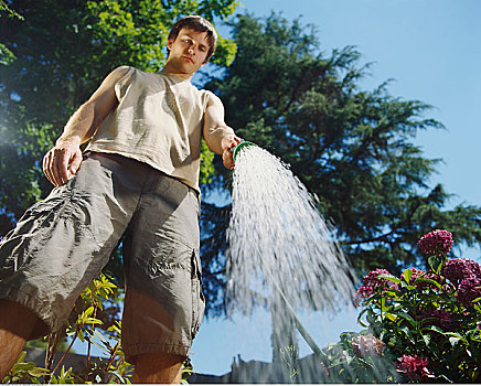 男人,浇水,花园