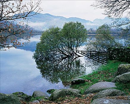 坎布里亚,湖