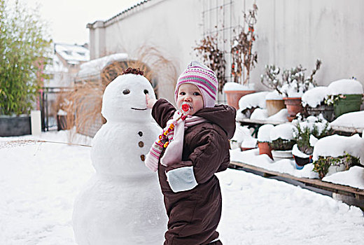 女婴,玩,雪人,后院