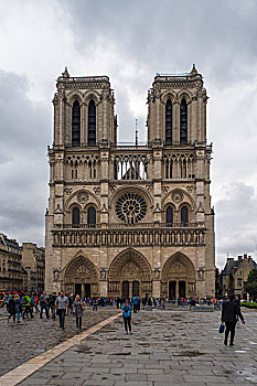 巴黎圣母院广场