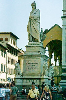 佛罗伦萨但丁雕像
