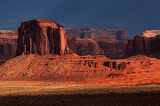 岩石构造,山岗,风暴,云,夜光,纪念碑谷纳瓦霍部落公园,亚利桑那,美国,北美