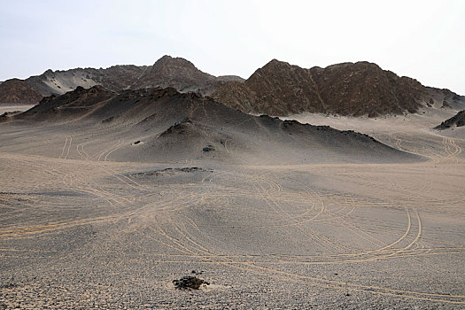 柴达木盆地黑山戈壁