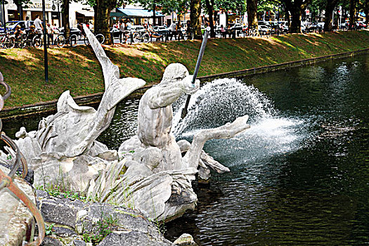 喷泉,道路,杜塞尔多夫,北莱茵威斯特伐利亚,德国,欧洲