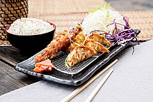对虾,大浅盘,米饭,日本