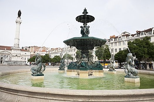 喷泉,罗斯奥广场,里斯本,葡萄牙