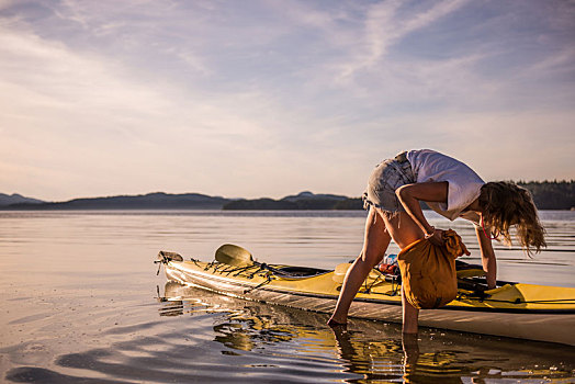 美女,皮划艇手,打开,皮筏艇,奎德拉岛,坎贝尔河,加拿大