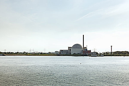 核电厂,靠近,河