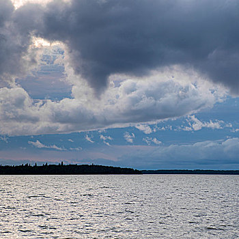 云,上方,湖,温尼伯湖,赫克拉火山磨石省立公园,曼尼托巴,加拿大
