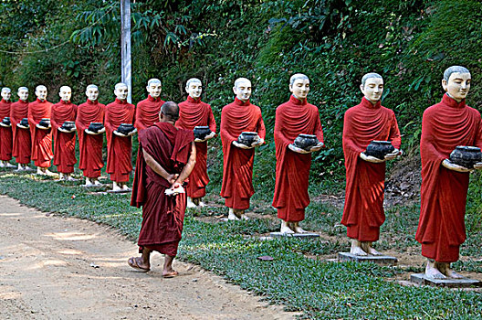 缅甸,僧侣,走,旁侧,文件,雕塑,洞穴