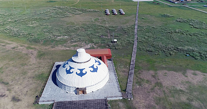 内蒙古,巴尔虎大草原天远地阔,甘珠儿景区心旷神怡