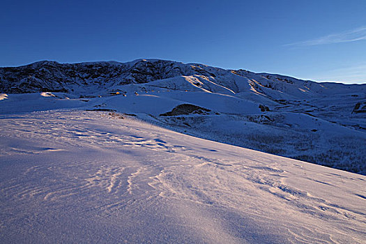 新疆伊犁赛里木湖果子沟冬日雪景