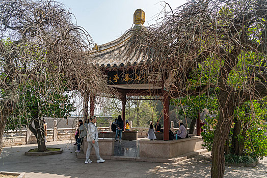 镇江金山寺七峰亭