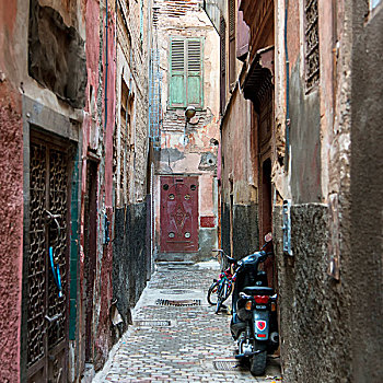摩托车,自行车,停放,狭窄,小路,户外,入口,马拉喀什,摩洛哥