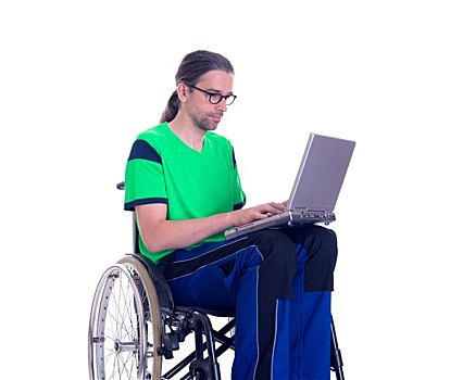 男青年,轮椅,笔记本电脑