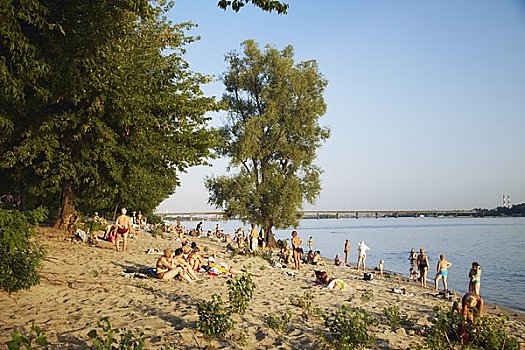 日光浴,海滩,河,基辅,乌克兰