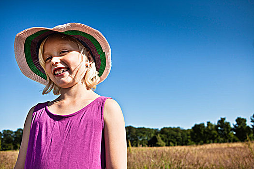 女孩,太阳帽,微笑,土地