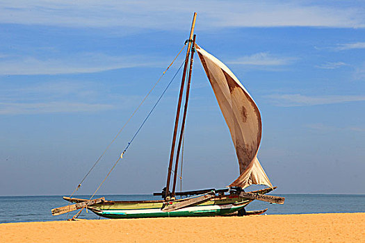 舷外支架,独木舟,海滩,斯里兰卡
