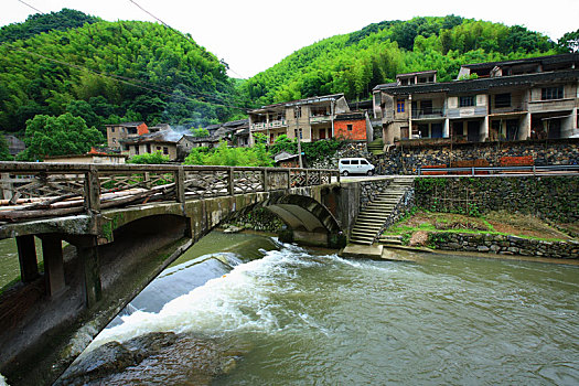 鄞州,横溪镇,横溪,芝山村,山村,小溪,溪流