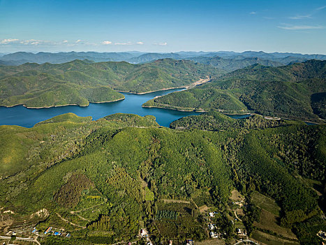 本溪市桓仁县桓龙湖国家湿地公园航拍图片