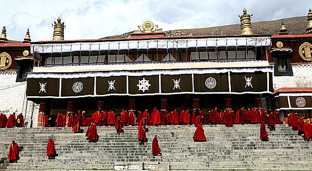 西藏寺院