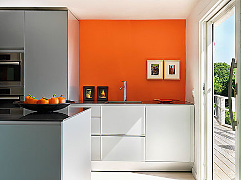 现代,厨房,活力,橙色,墙壁,后面,水槽