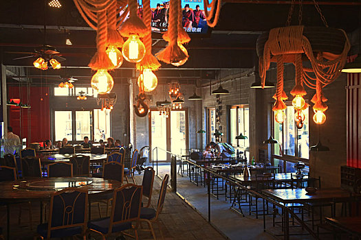 宁波,镇海区,餐厅,桌椅,美食,时尚,灯光,船舱,九龙舱