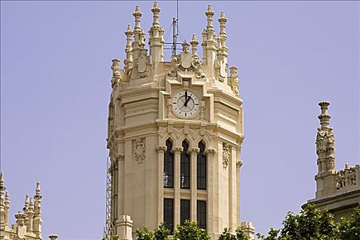 仰视,钟楼,西贝列斯广场,马德里,西班牙