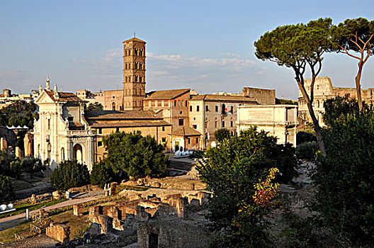 钟楼,大教堂,古罗马广场,罗马,拉齐奥,意大利