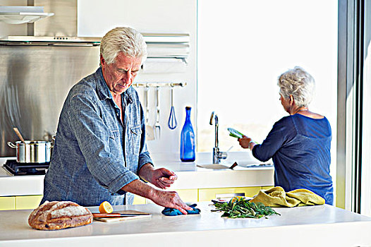 老年,夫妻,清洁,厨房