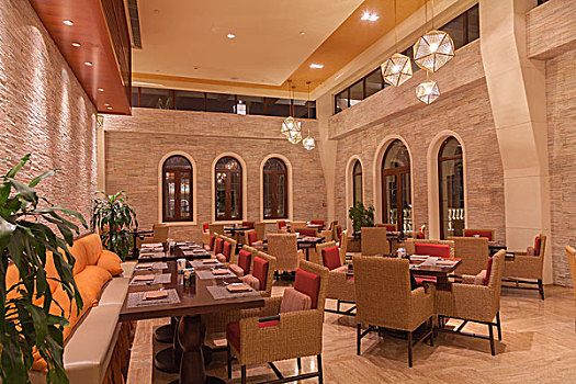 酒店西餐厅