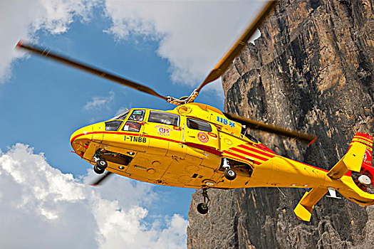 直升飞机,山,救助,白云岩,南蒂罗尔,意大利,欧洲