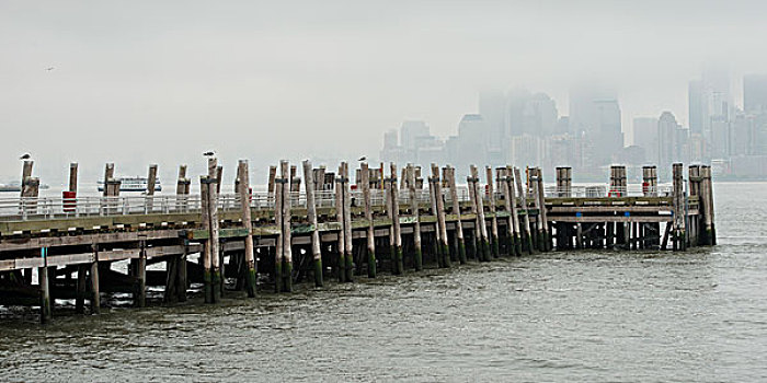 码头,纽约湾,自由岛,纽约港,曼哈顿,纽约,美国