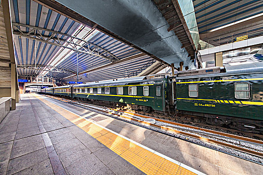 北京火车站台