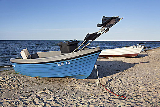 渔船,海滩,乌瑟多姆岛,岛屿,梅克伦堡前波莫瑞州,德国