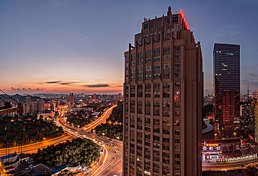 乌鲁木齐城市天际线繁华夜景