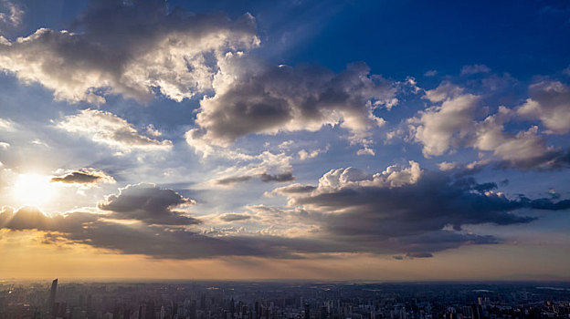 夏天的天空