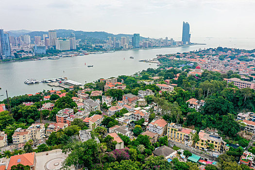 航拍福建厦门鼓浪屿风景名胜区风光